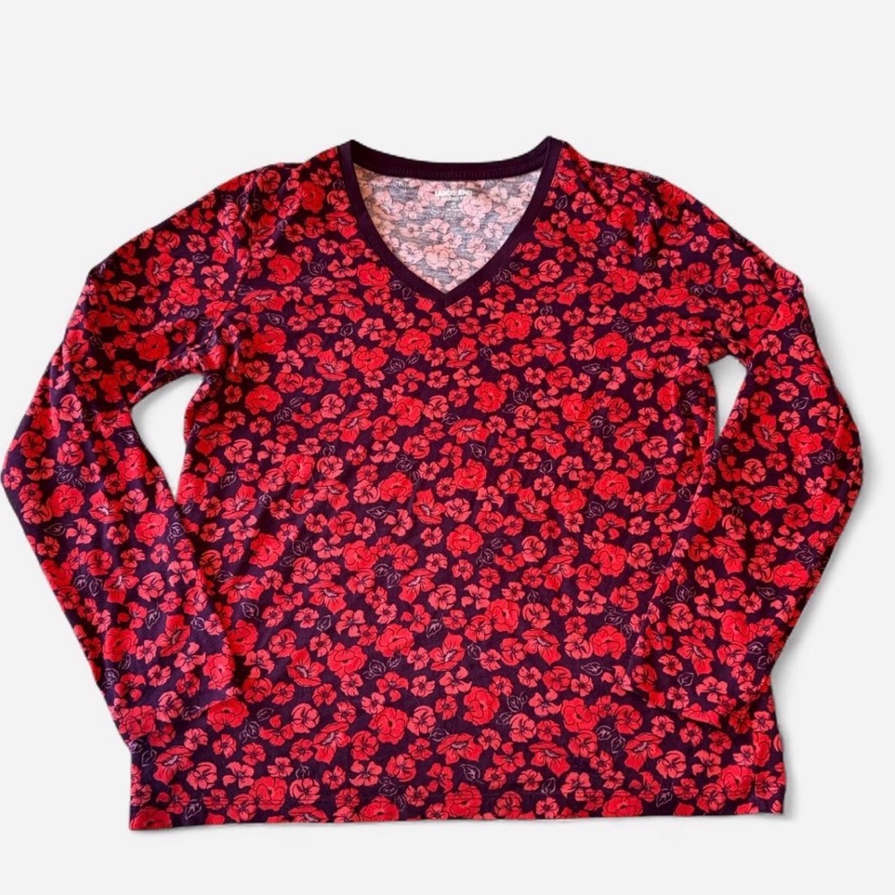 Land’s End Relaxed Fit 100% Cotton Long Sleeve V-Neck Tee (Medium)